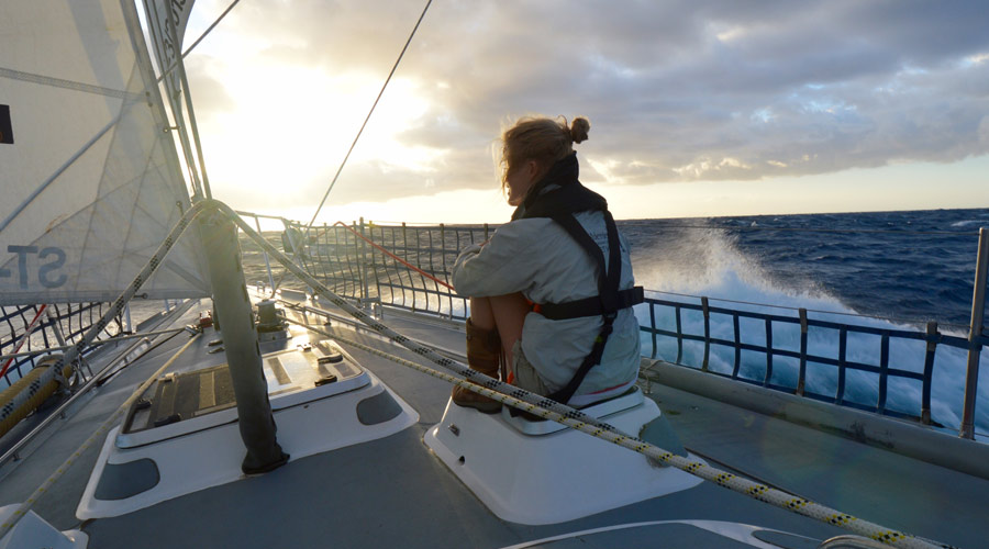 Wake up to Ocean Racing